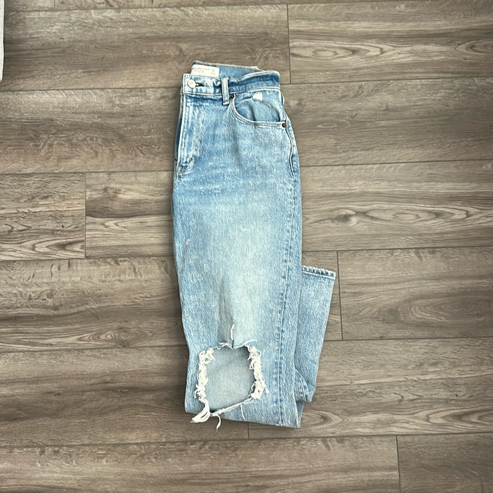 Abercrombie 90s straight ultra high rise Jean